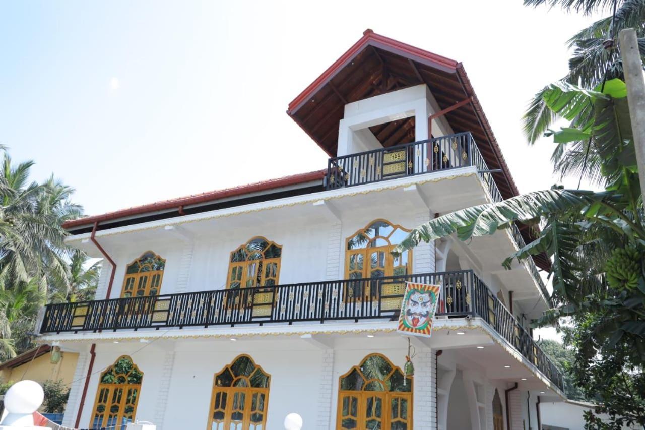 J & J Homestay Jaffna Eksteriør bilde