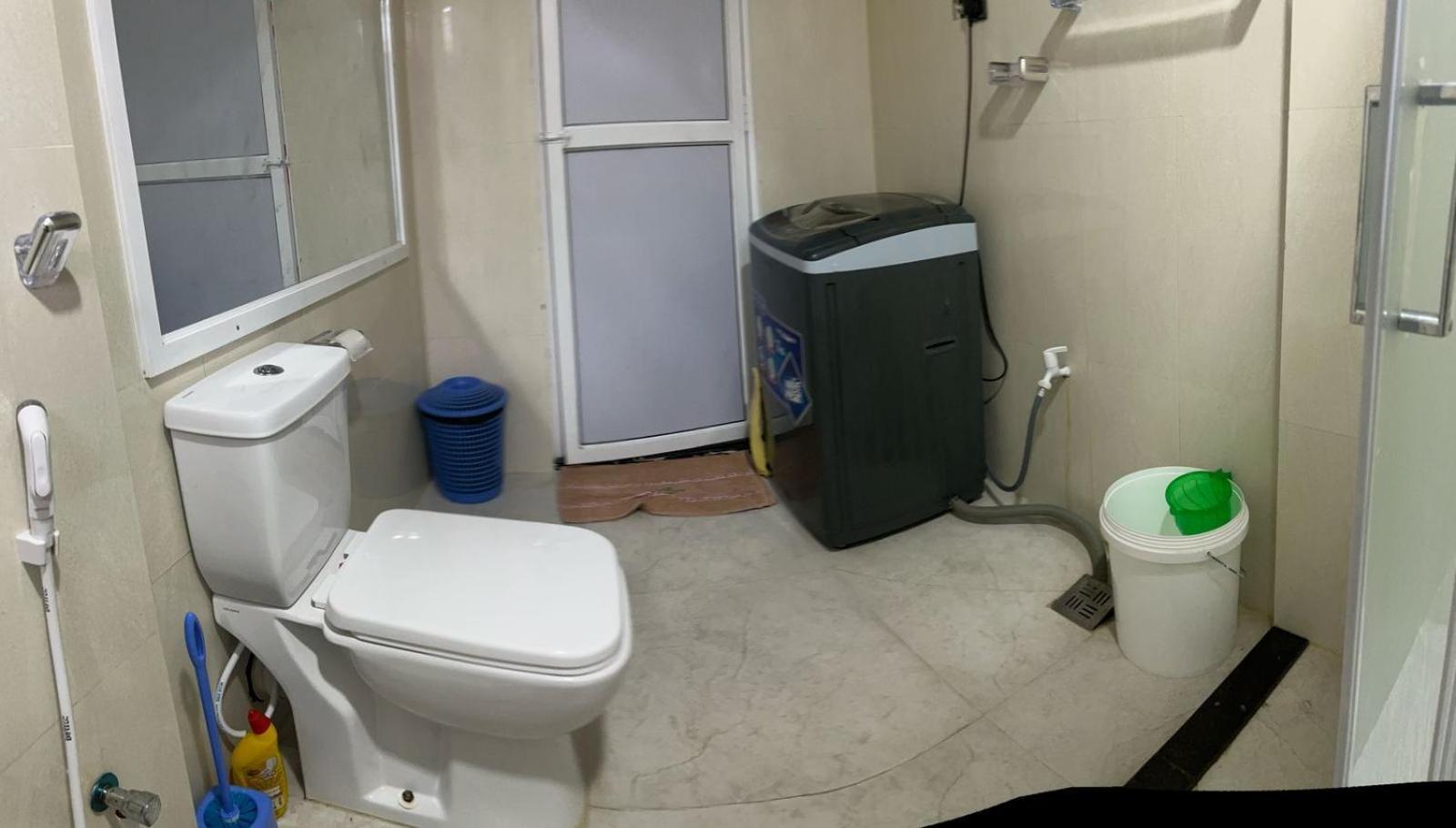 J & J Homestay Jaffna Eksteriør bilde