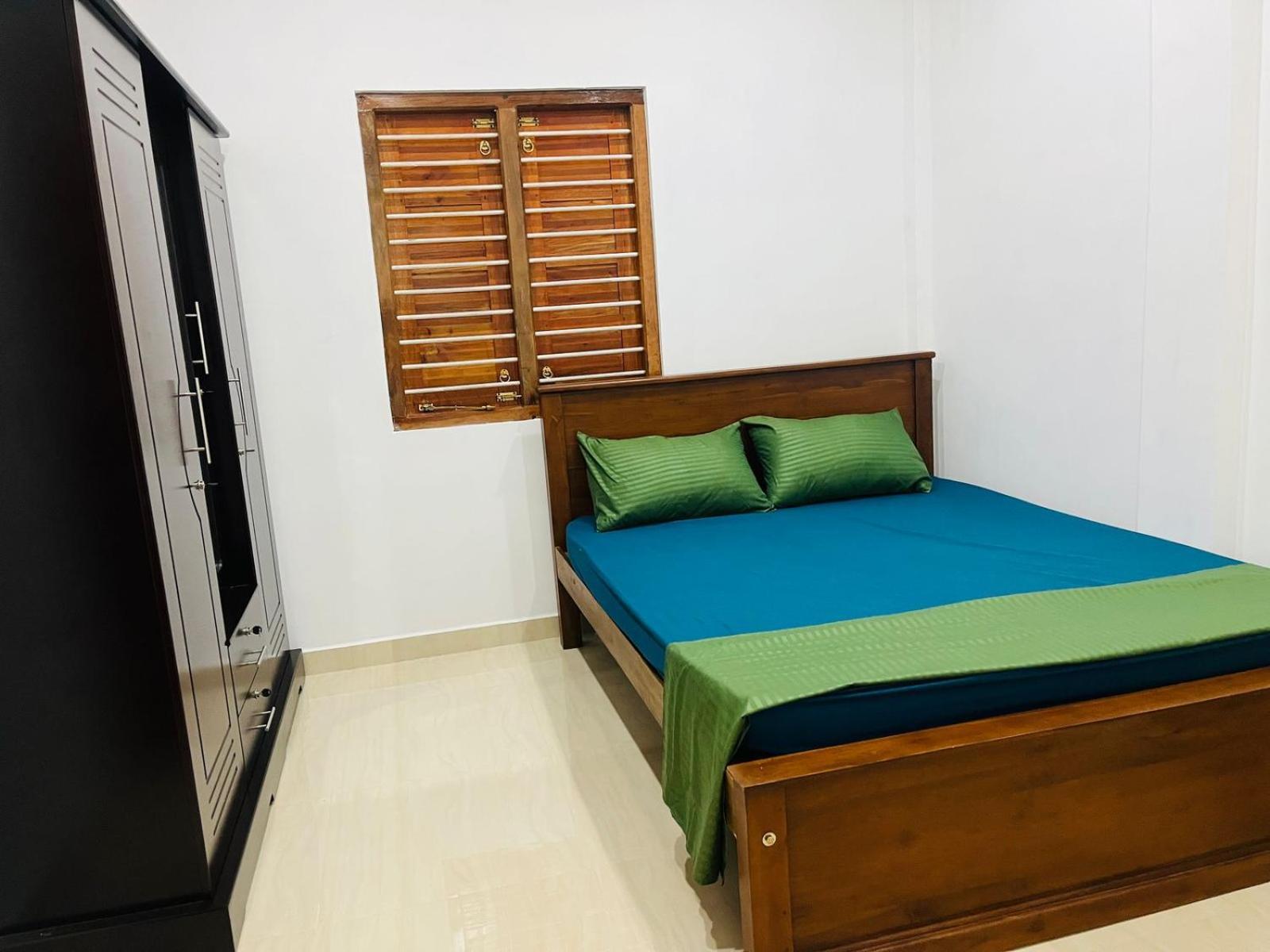 J & J Homestay Jaffna Eksteriør bilde